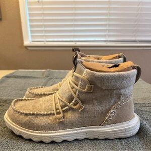 Like-new Hey Dude Reyes Boots
